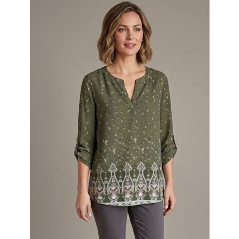 Pink Republic Top Sz L Green floral/boho